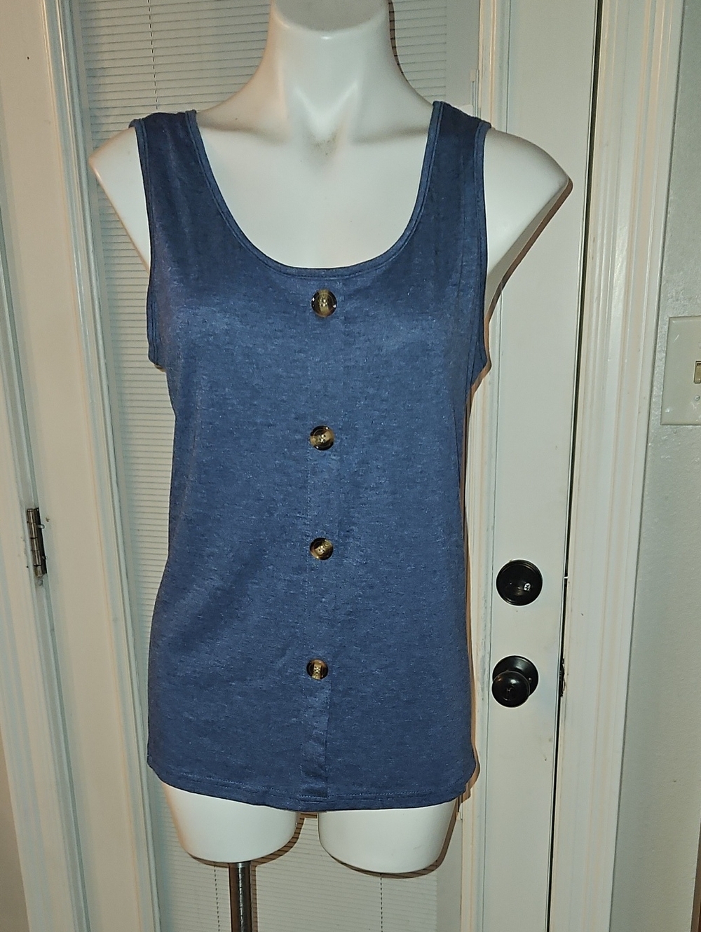 Source Unknown Denim Blue Button-Front Tank Top